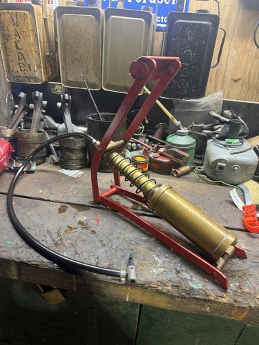 Kismet lorry foot - pump, vintage